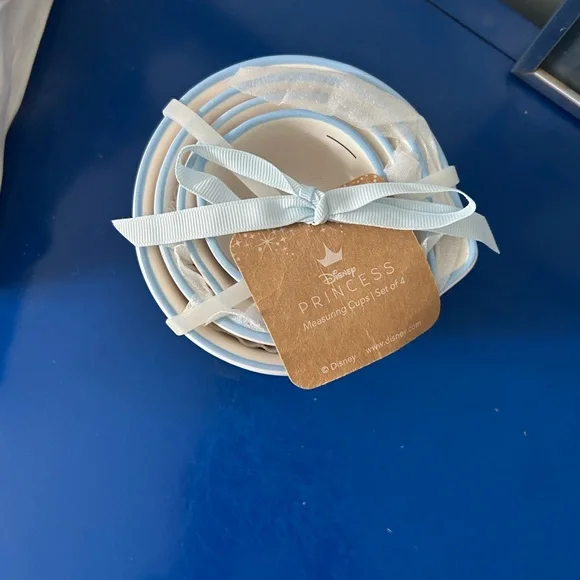 Rae Dunn Disney Cinderella Pumpkin Carriage Glass Slipper Clock Measuring Cups - Picture 2 of 6